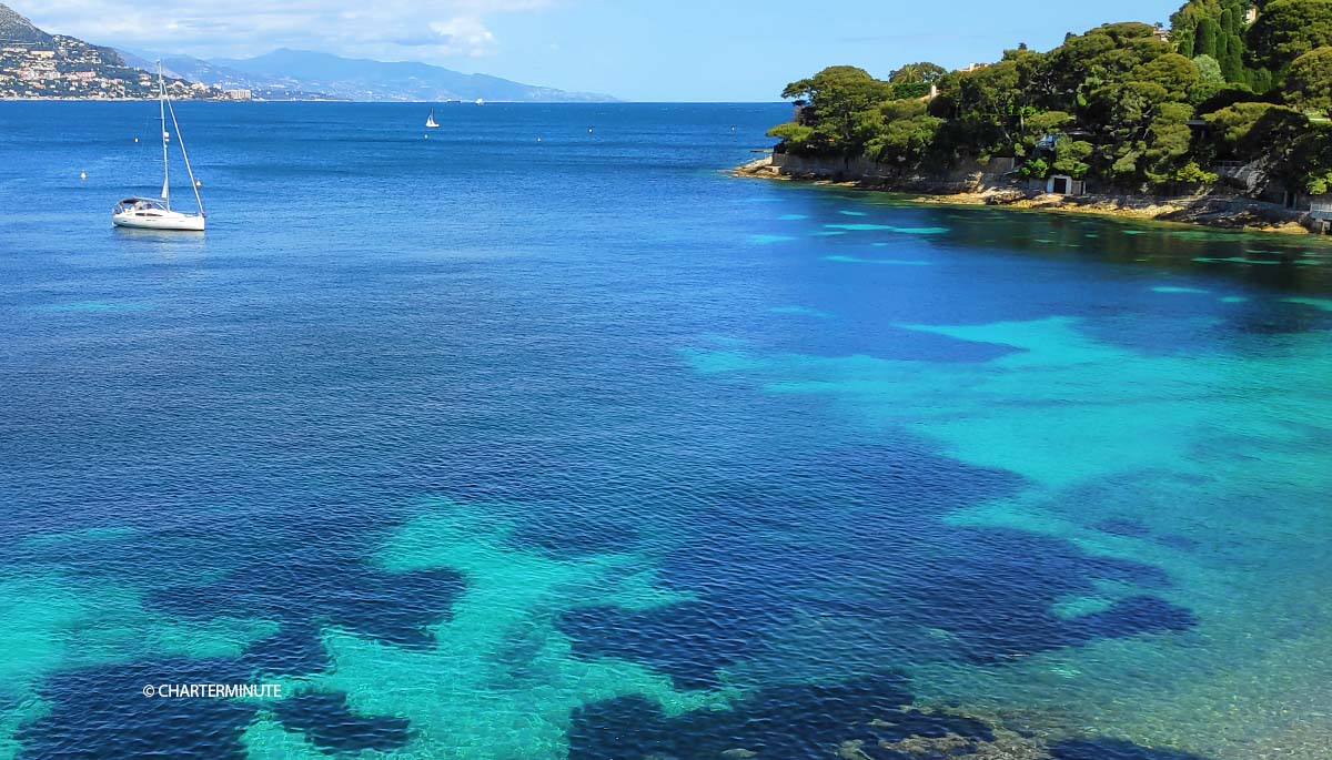 How to have a more sustainable yacht charter experience ?