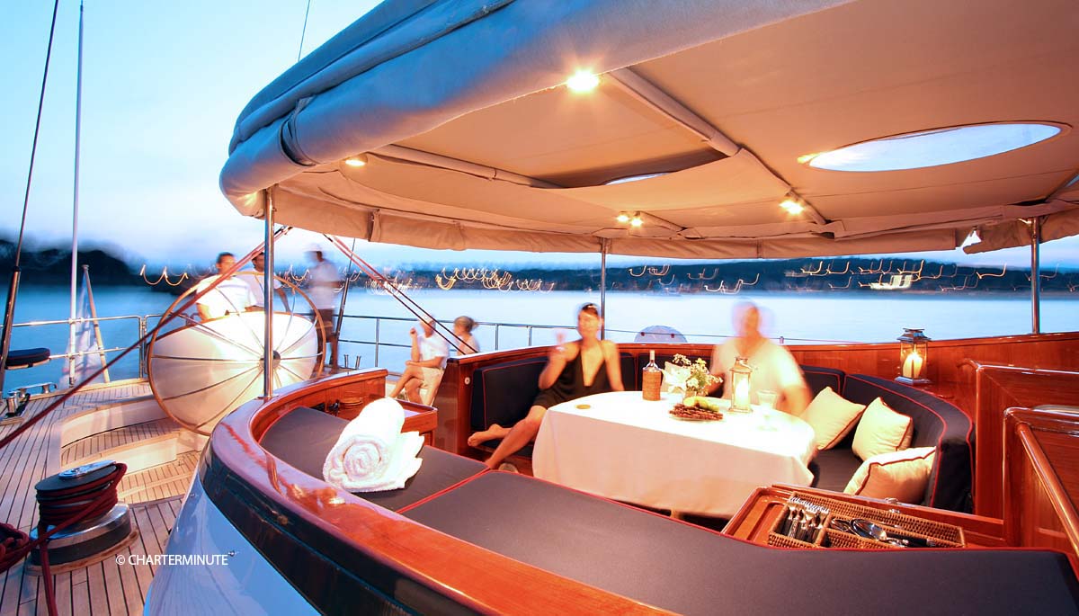 Safe yacht charter: tips for maximising your luxury holiday