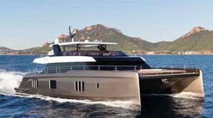 Luxury power cat for charter