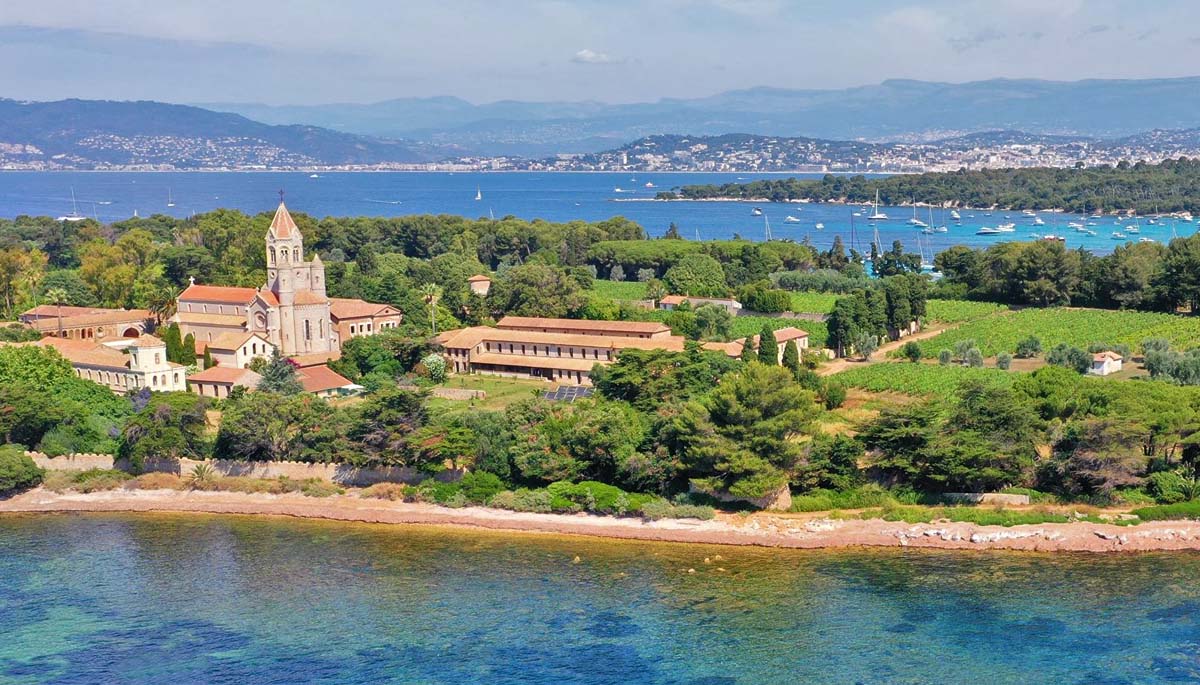 Sustainable yachting: a lower ecological footprint