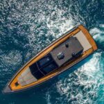 Can you negotiate a yacht charter?
